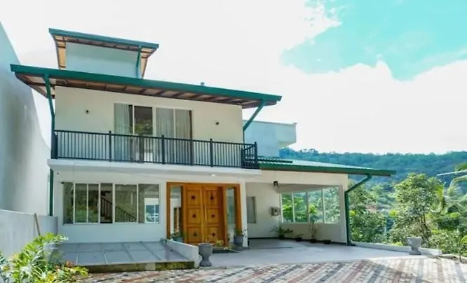 Kandy Grand Ocacia