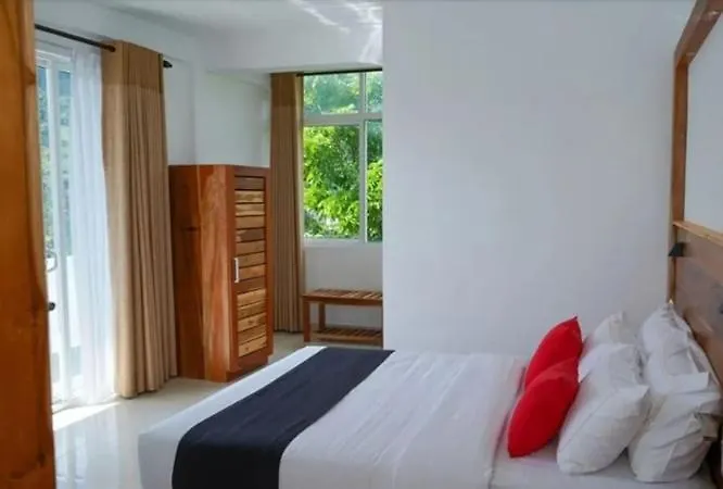 Kandy Grand Ocacia 0*,  Sri Lanka
